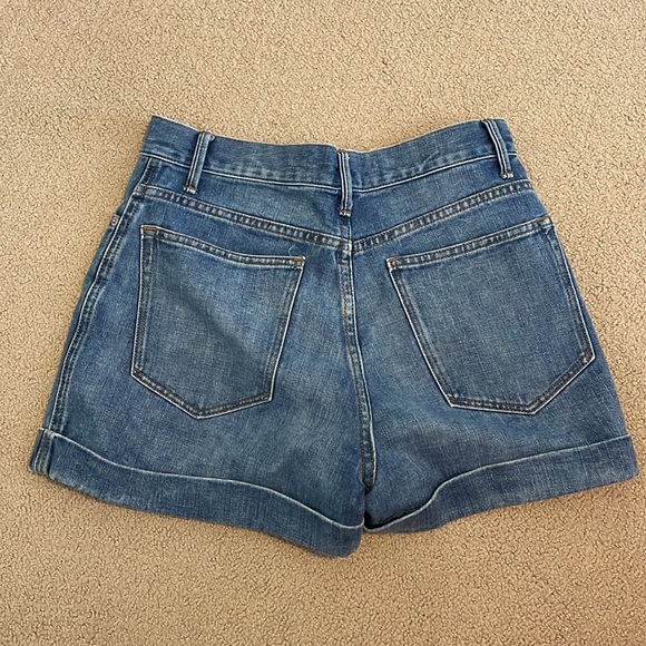 Gap Súper High Ride Shorts - Picture 2 of 2
